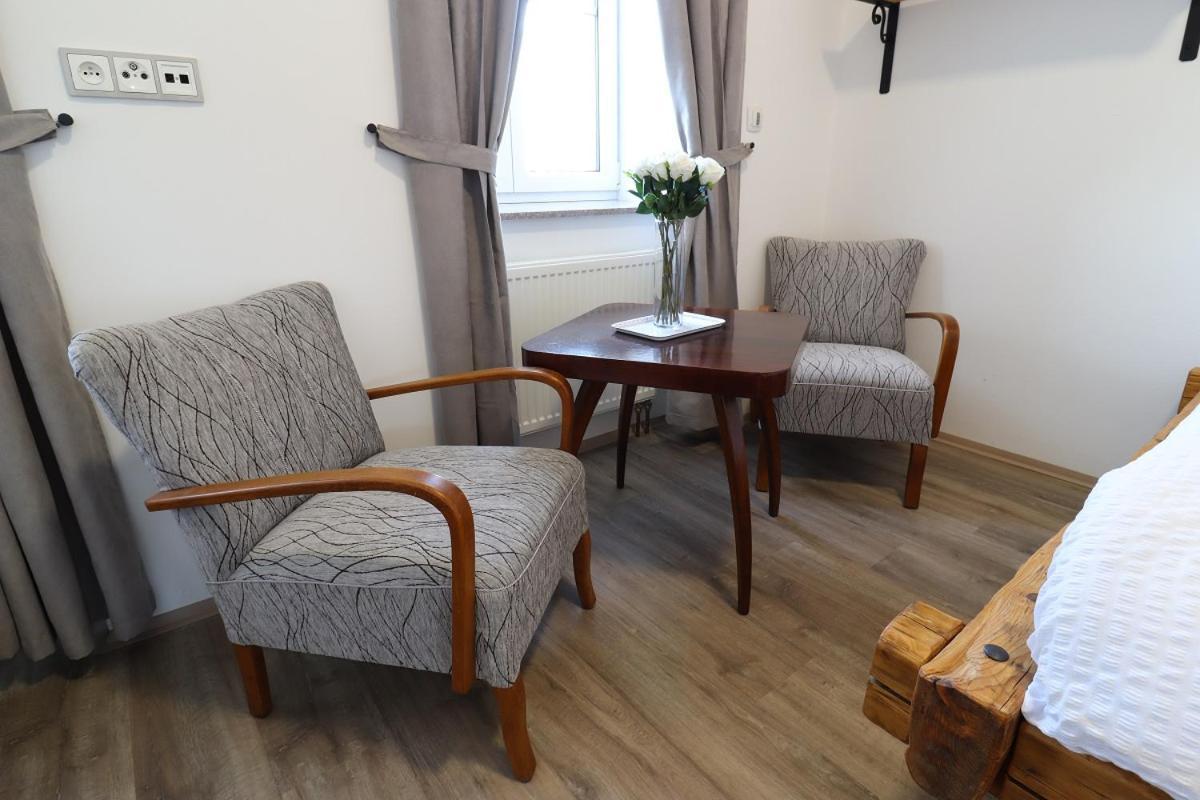 Penzion U Hlavacku Horažďovice Exteriör bild